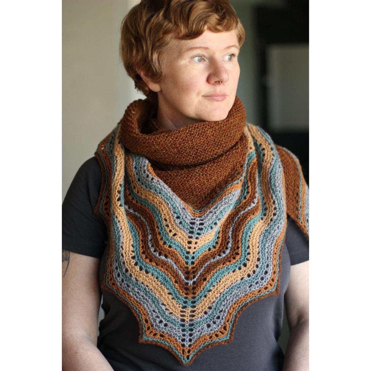 Hansel Hap (Full Version) in J&S 2ply by Gudrun Johnston