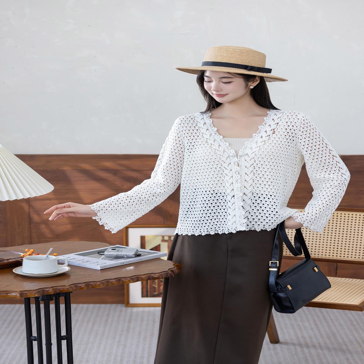 Duel Leaves Crochet Kit