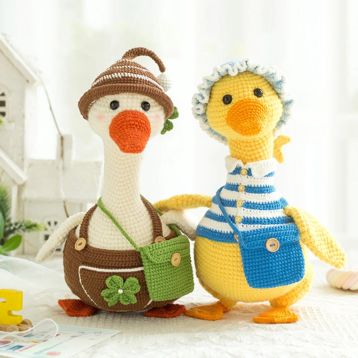 Constant Cuddle Buddy Crochet Yarn Kit | Susan's Family
