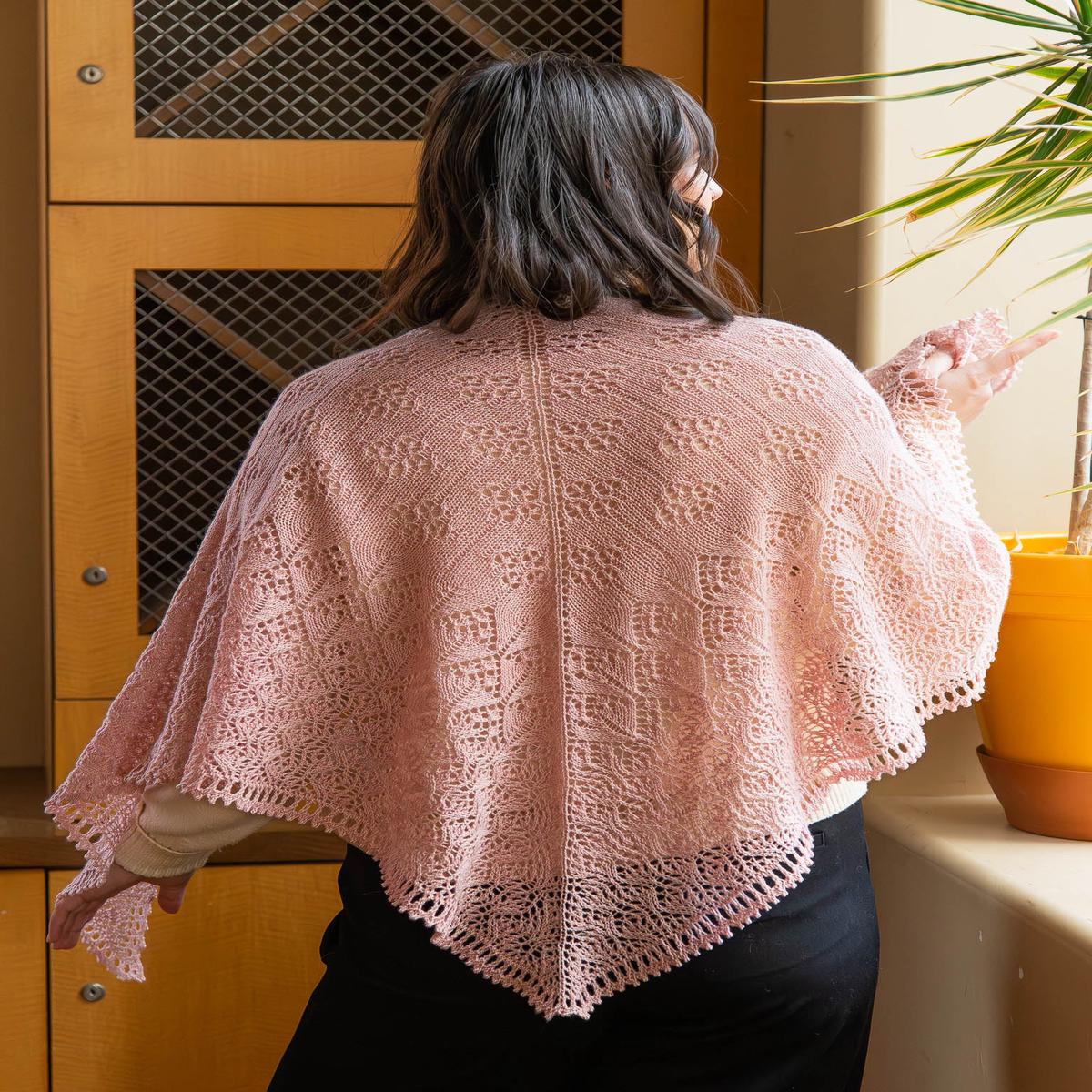 Sakura Fubuki  lace shawl knitting pattern