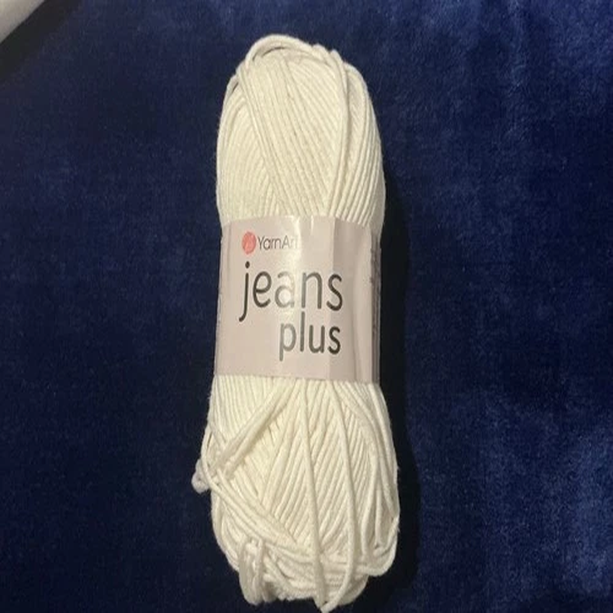 Yarn Art Yarn Jean Plus Color White 174 yrds