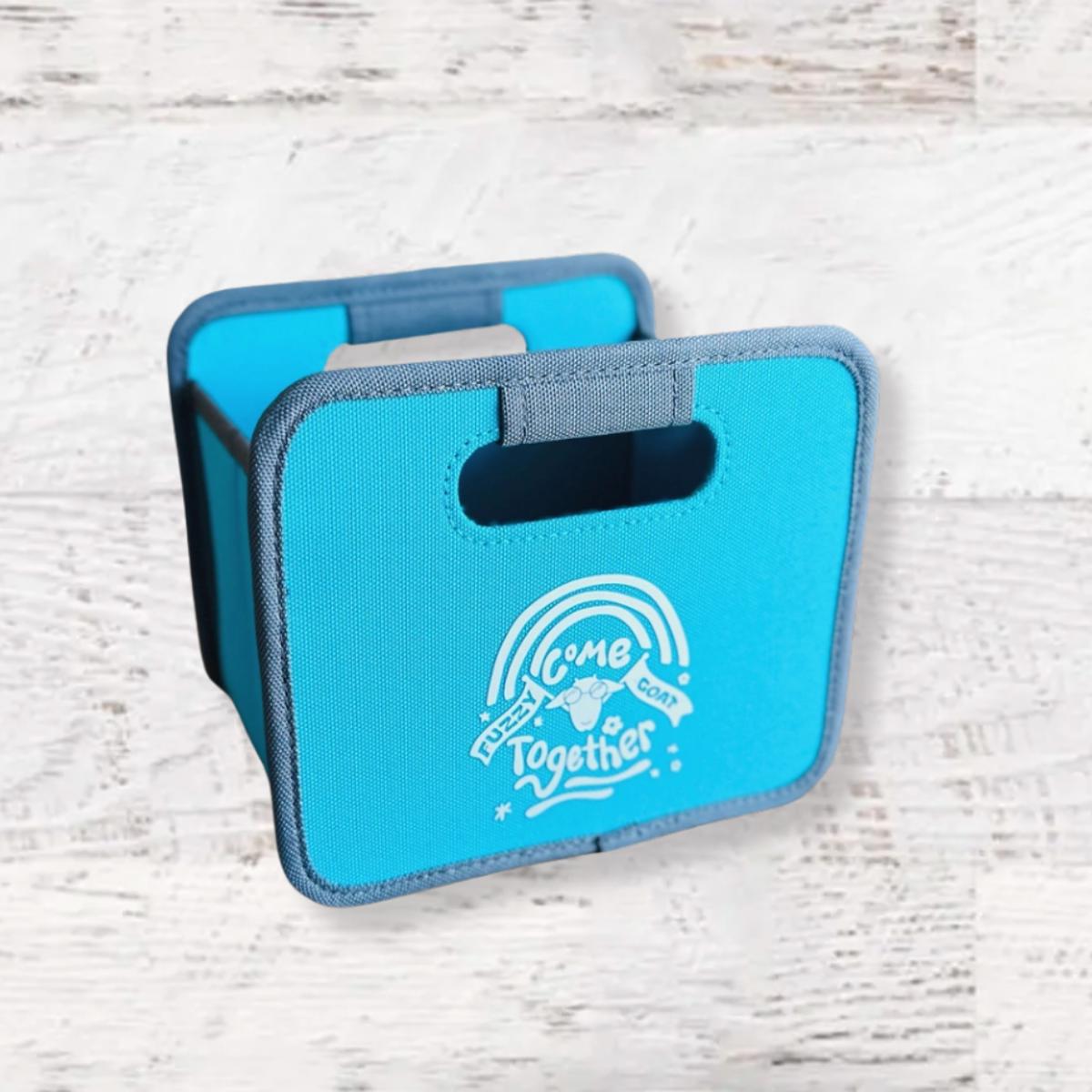 Fuzzy Goat Folding Yarn Box