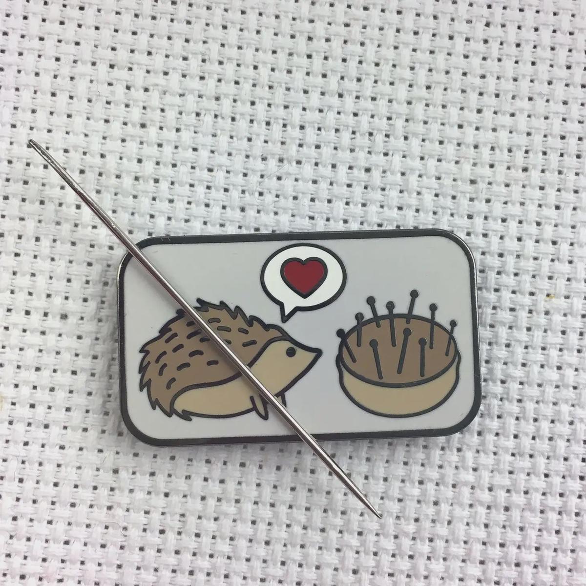 Hedgehog Pincushion Love Needleminder