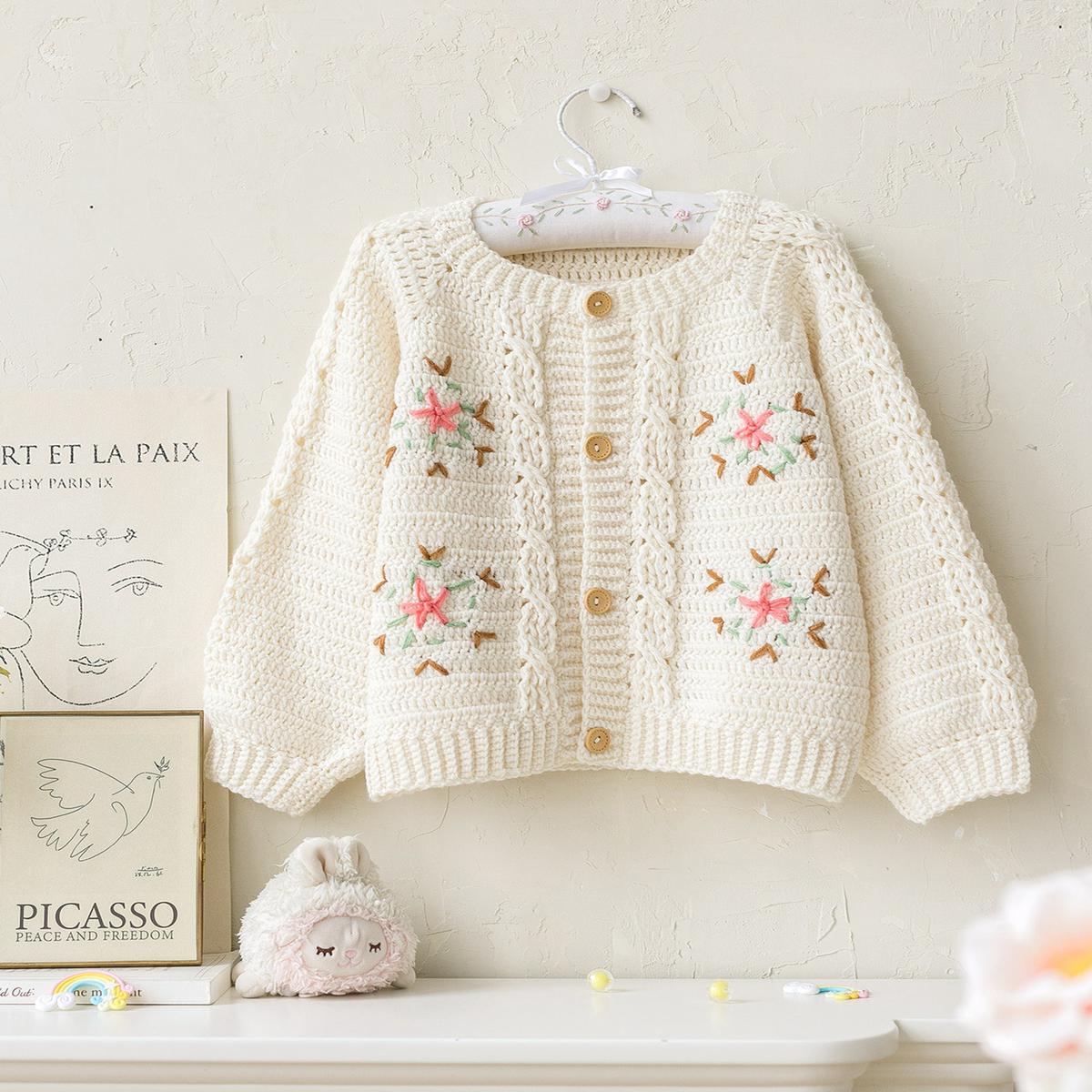 Mo Vintage Cardigan Crochet Yarn Kit