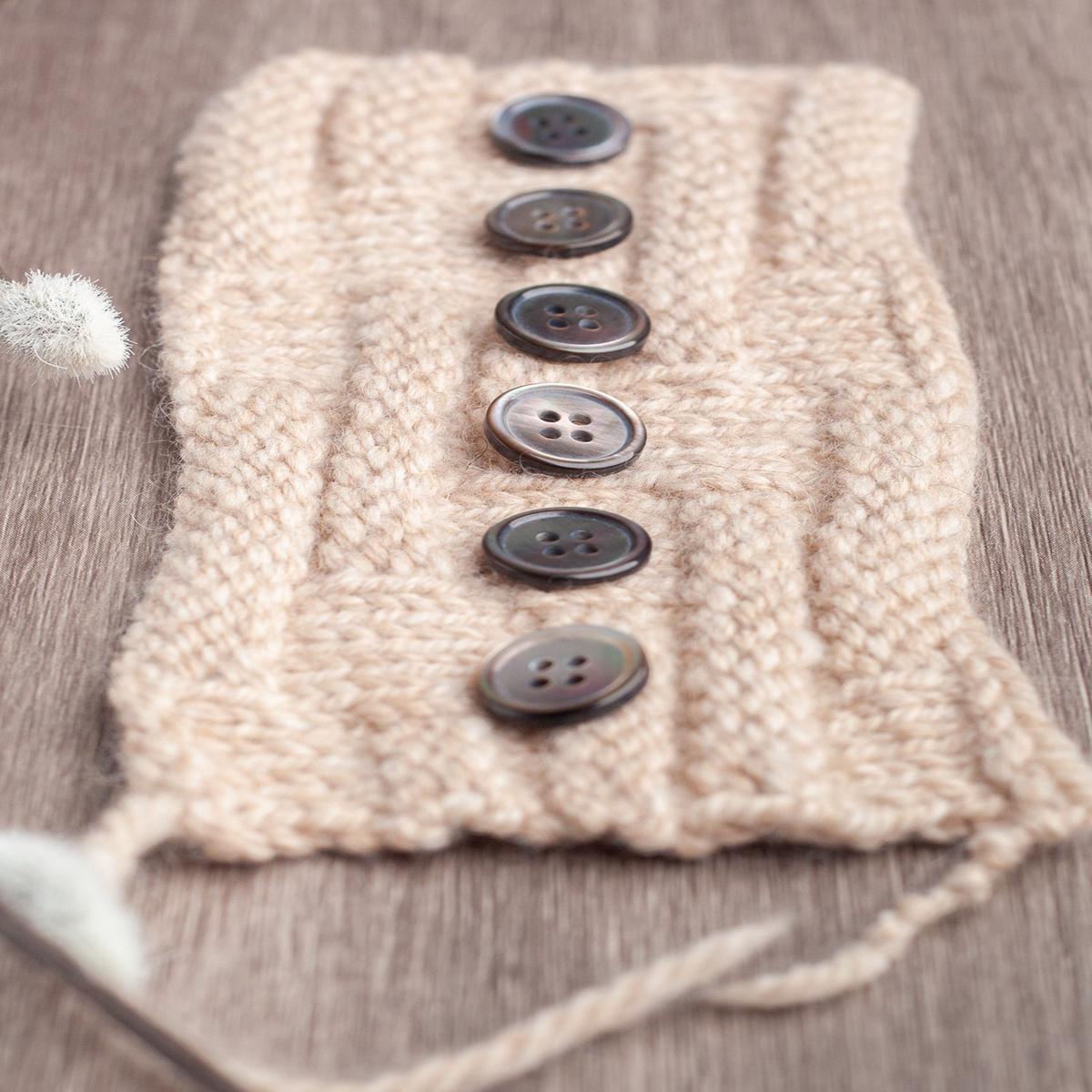 Arie  15mm Iridescent shell Button Set