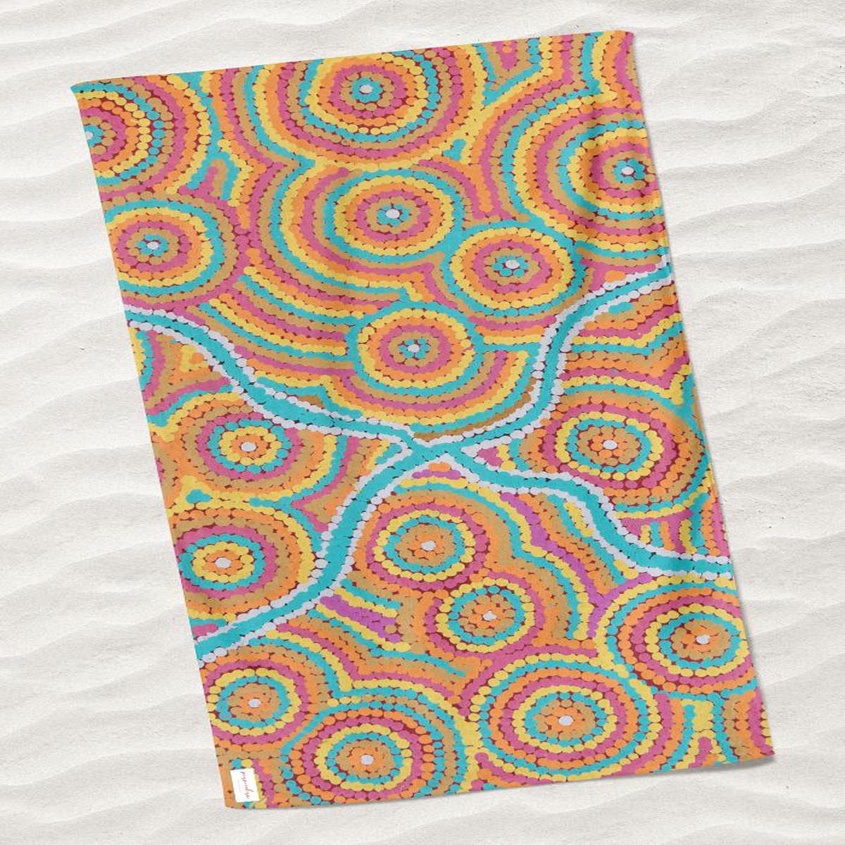 Nguru Yurntuma-wana Beach Towel