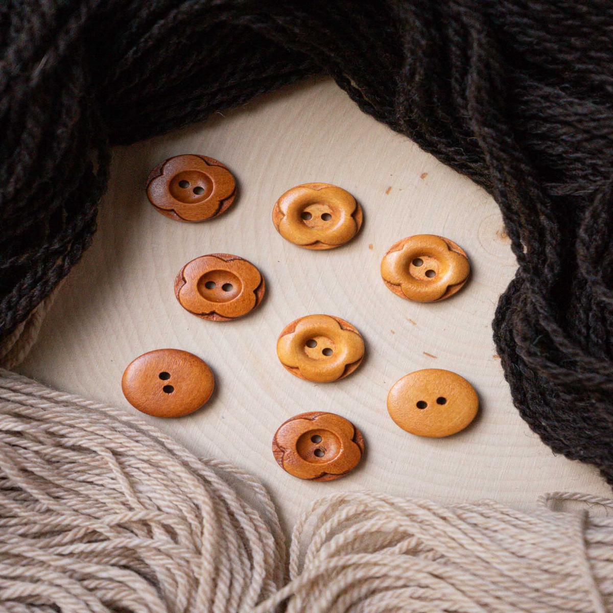 Carved Flower 20mm Wooden Button