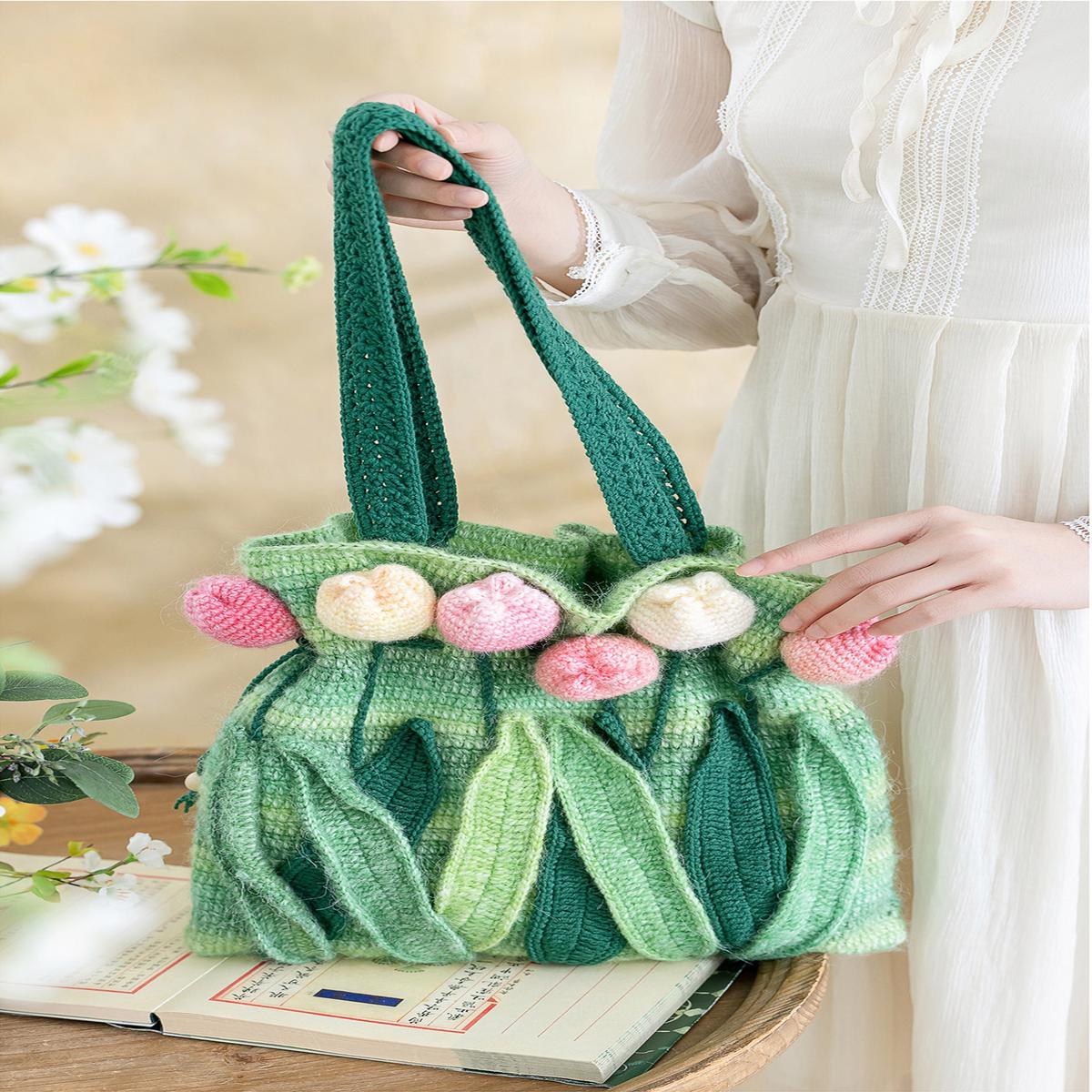 Blossom Shoulder Bag Crochet Pattern