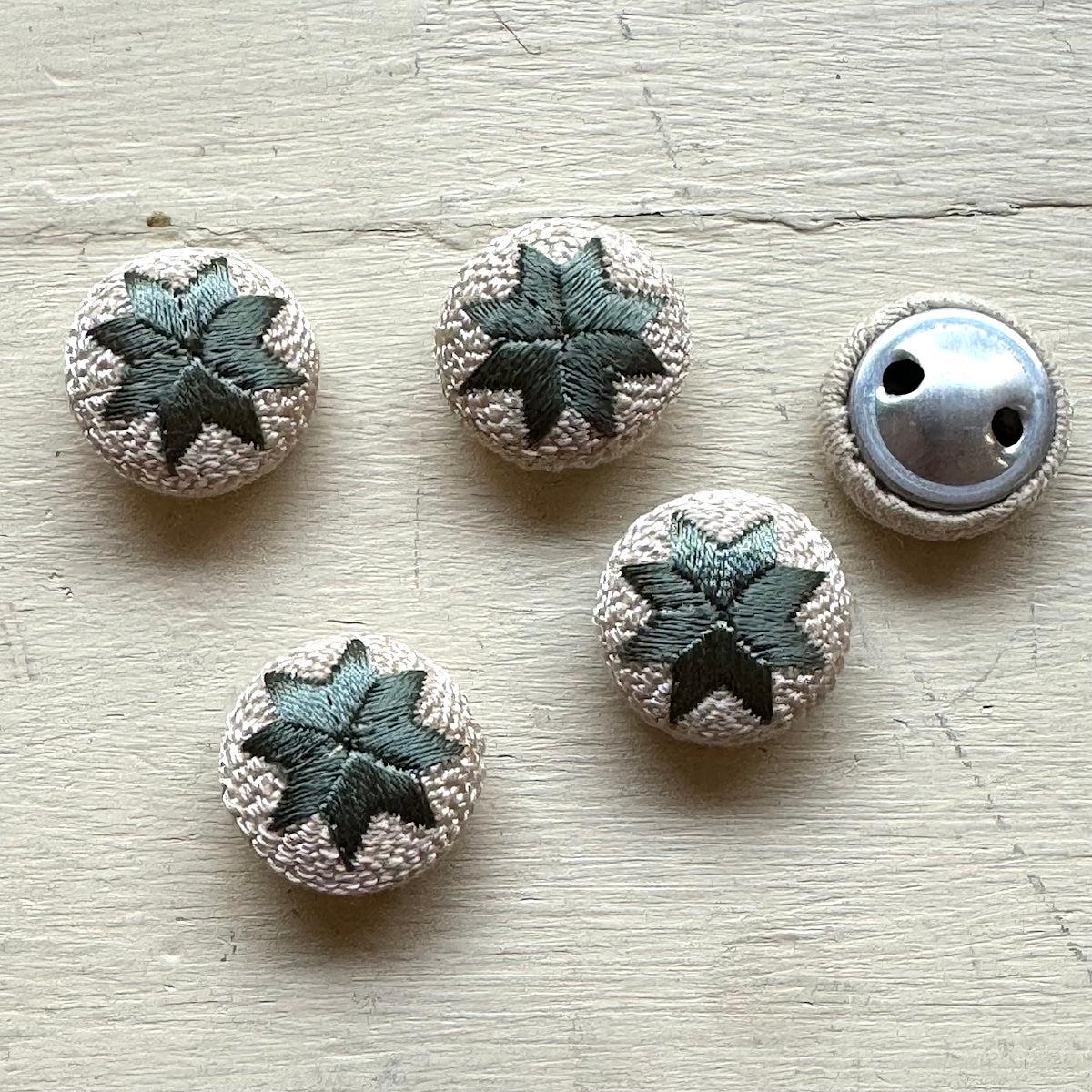 Missouri Star Button