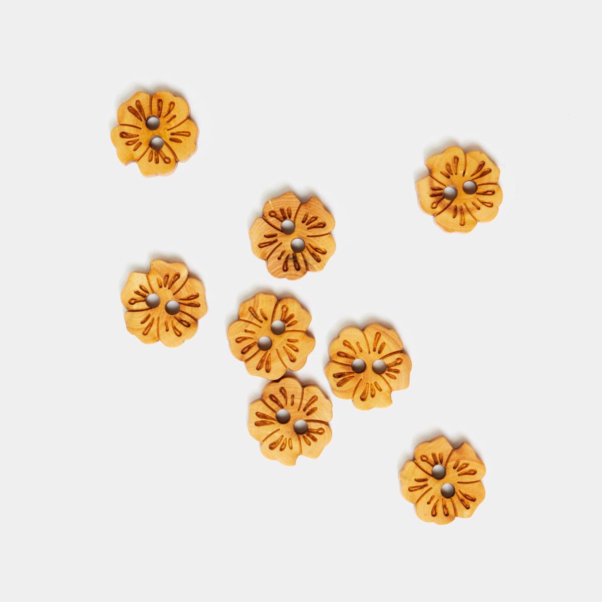 Wood Flower Button