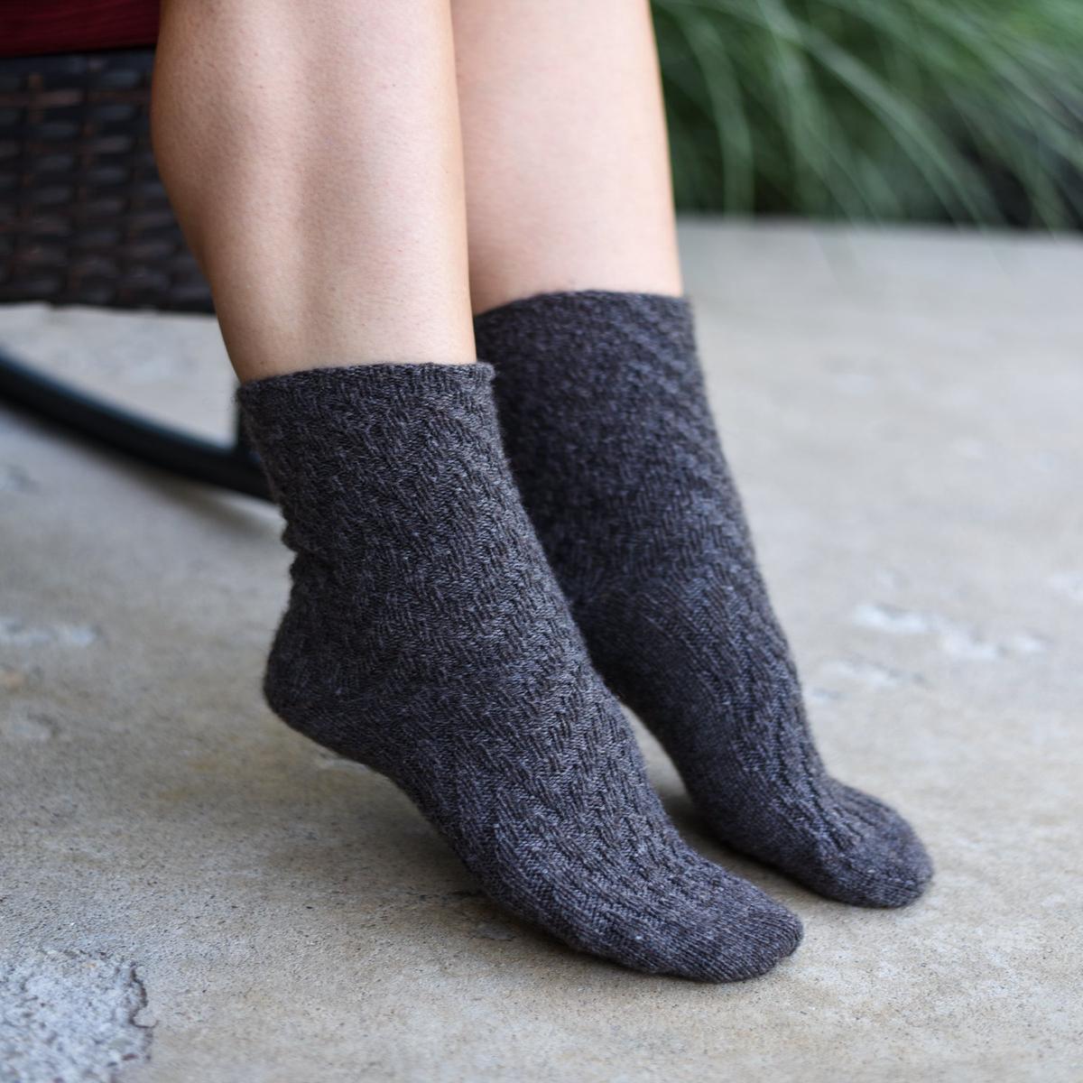 Dolomite Sock knitting pattern