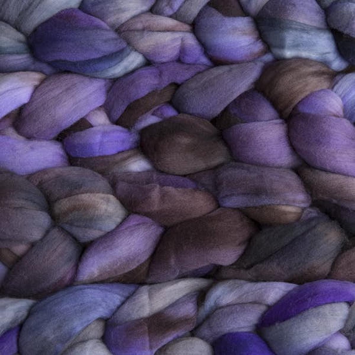 Lavanda 066 - Malabrigo Nube Roving Fiber Braid