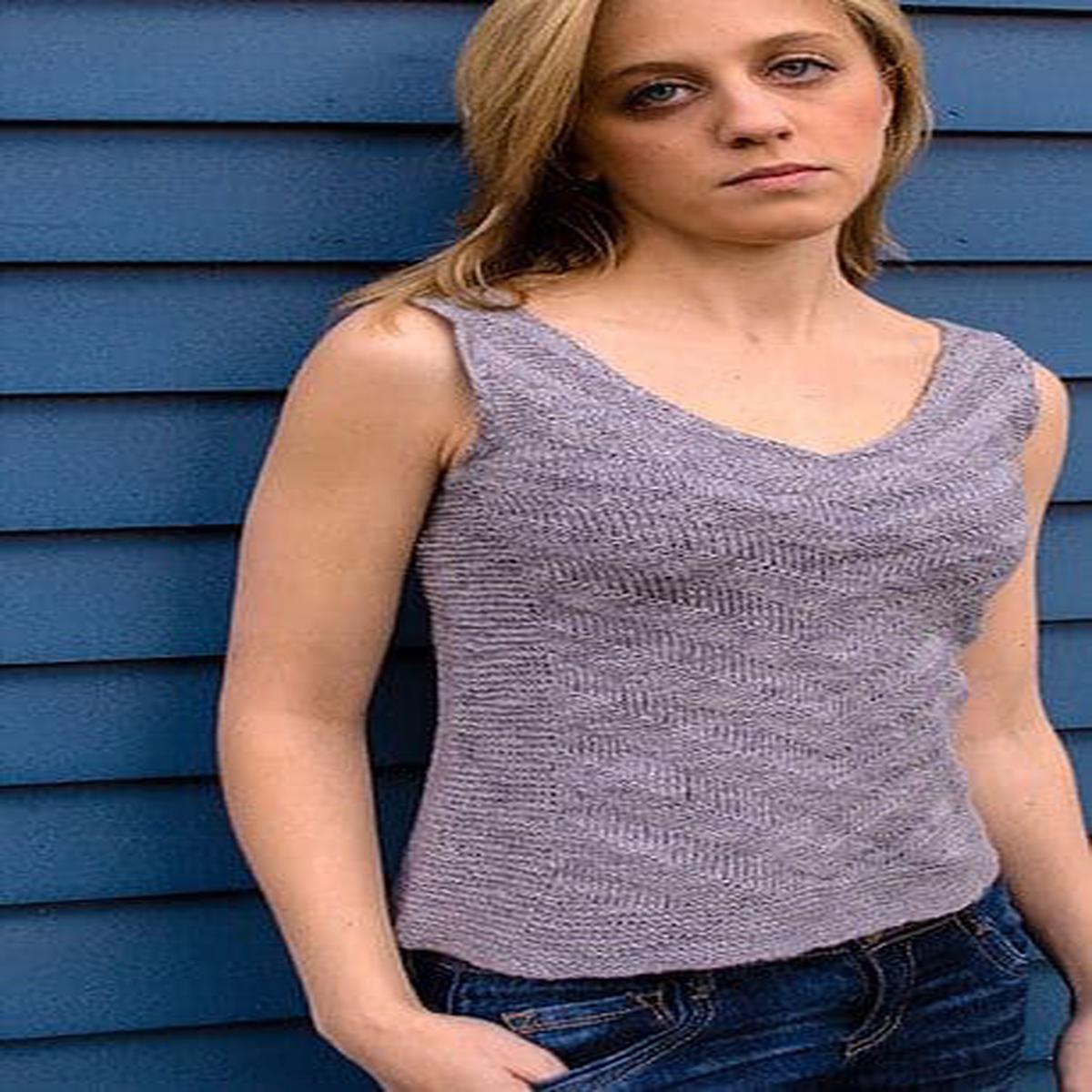 SOMMER SLEEVELESS TOP Pattern by Juniper Moon Farm - Leaflet