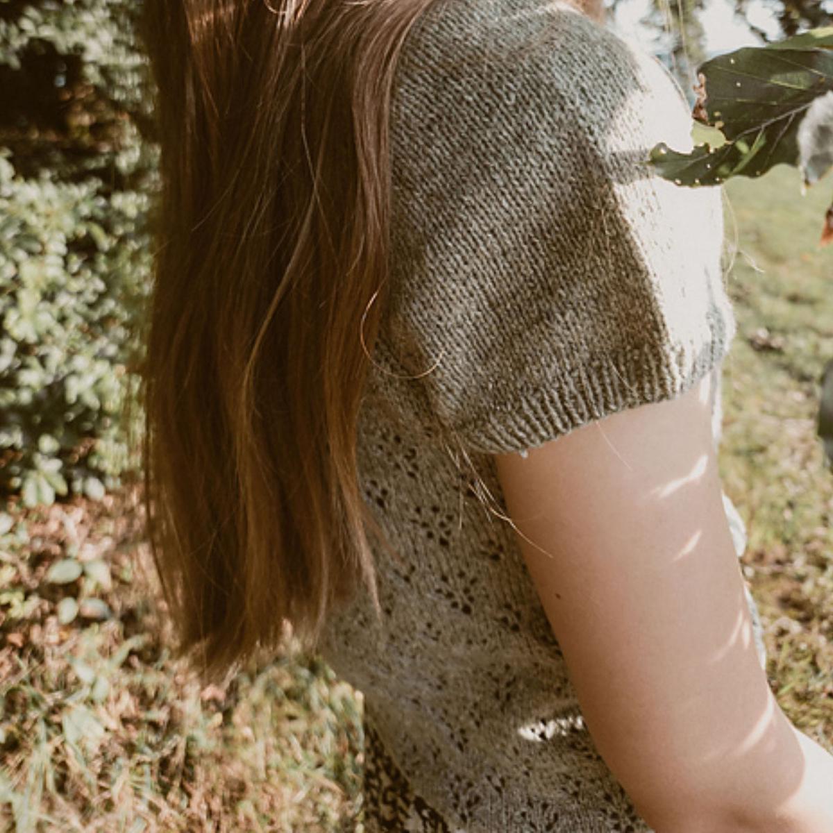Summerwood Tee by Lv Ulven in Saona