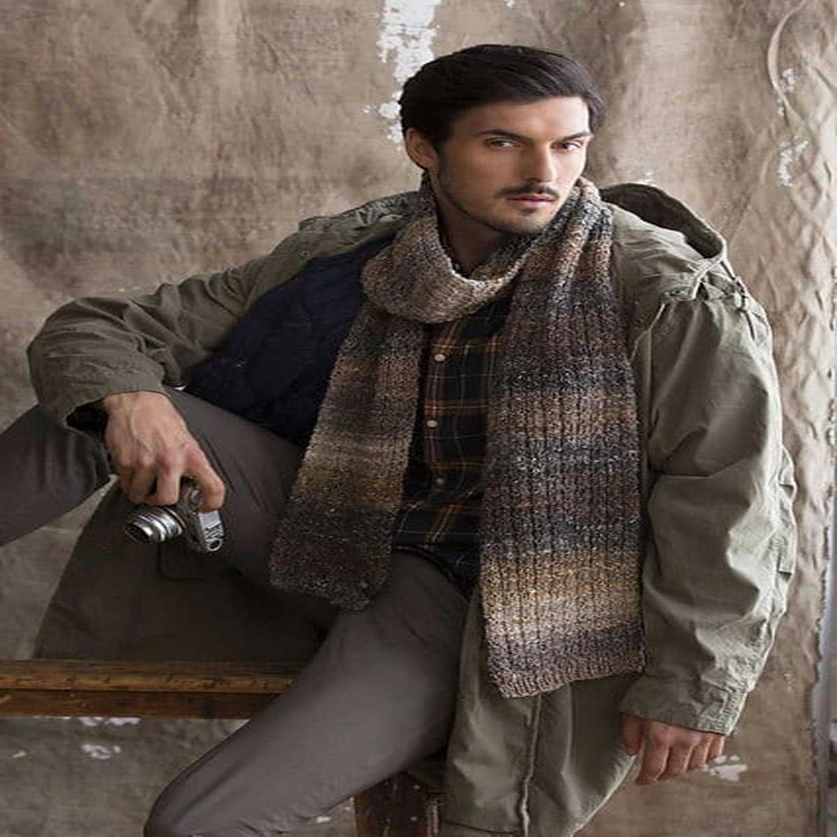 Classic Scarf Pattern by Noro Leaflet
