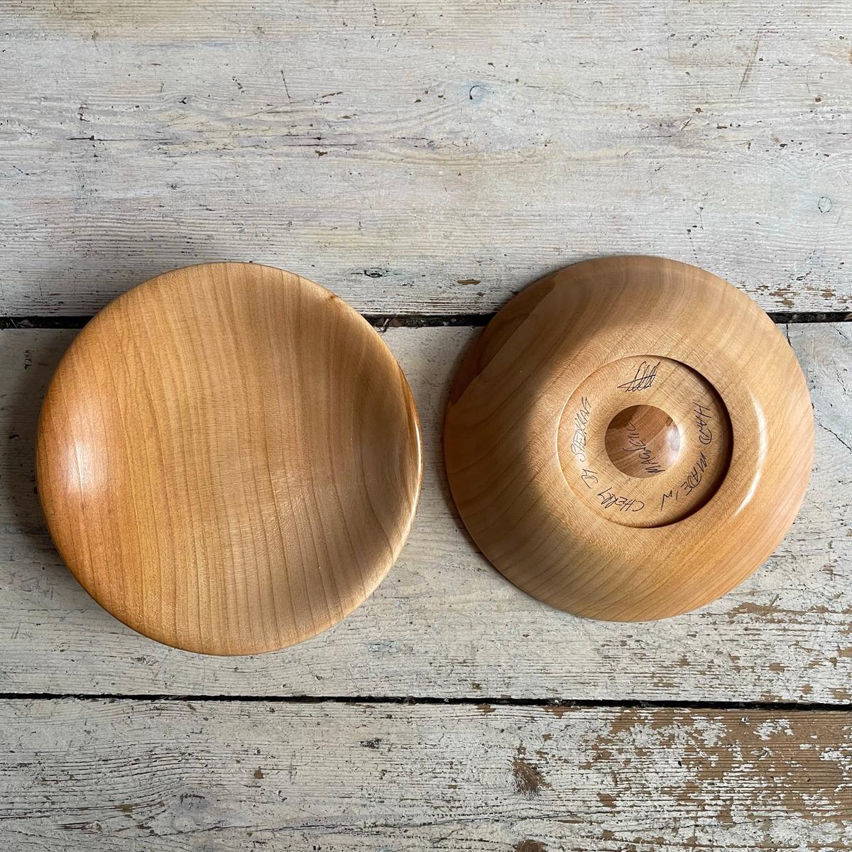 Hand-Turned Wooden Magnetic Bowl - Cherry