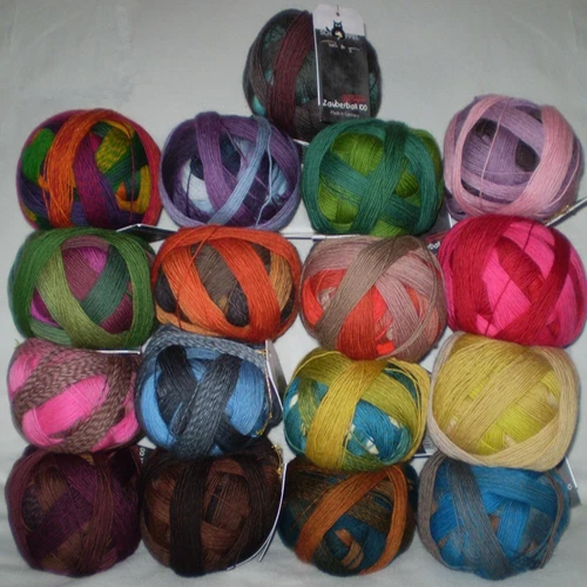 (145/kg) 100 gr Zauberball 100 Schoppel 100% virgin wool (merino) gradient