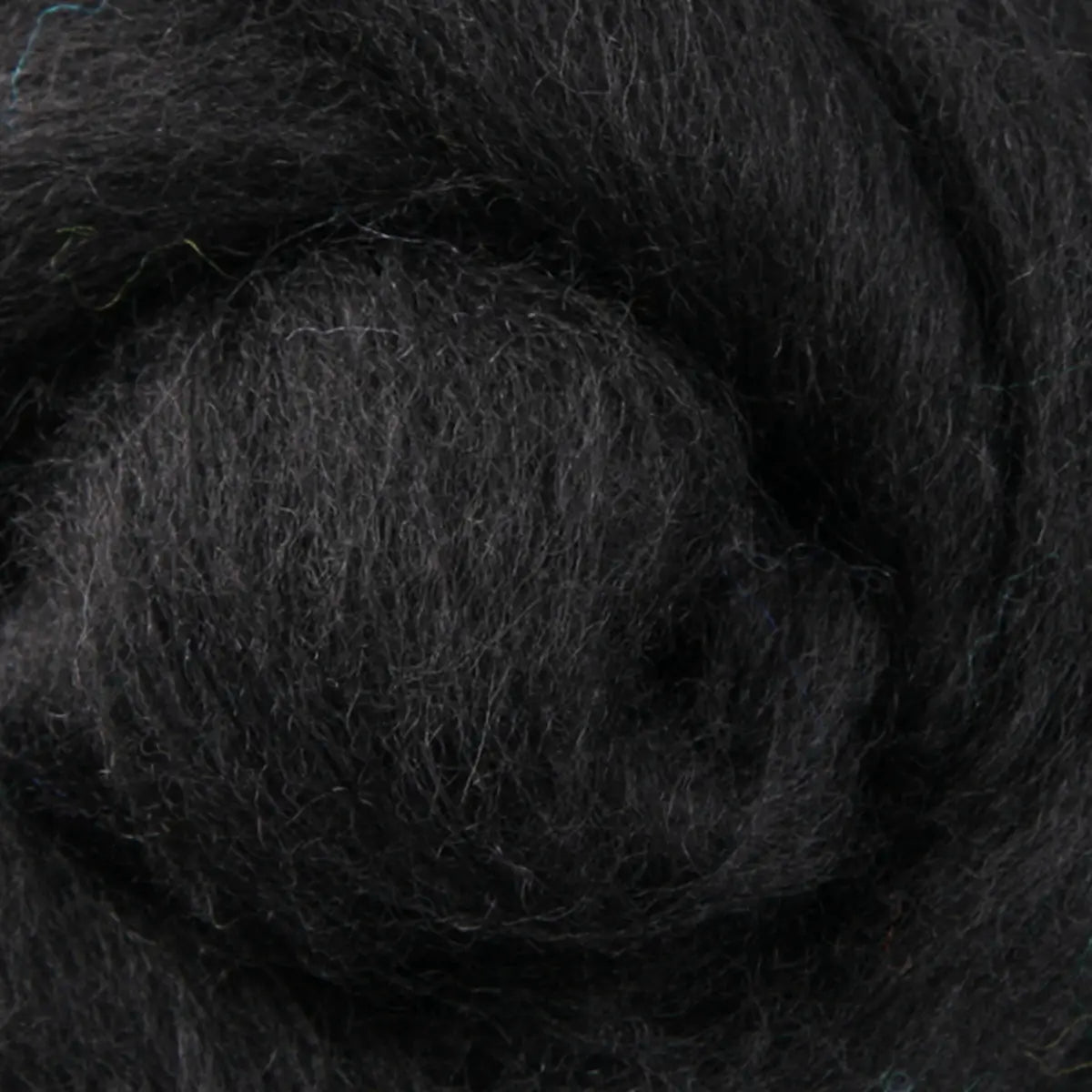 Ashford Solid Colored Corriedale Sliver - Liquorice